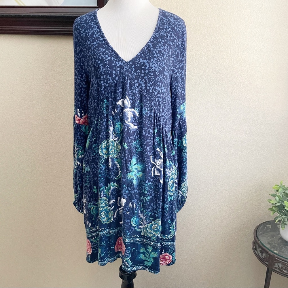 Billabong blue floral long sleeve dress